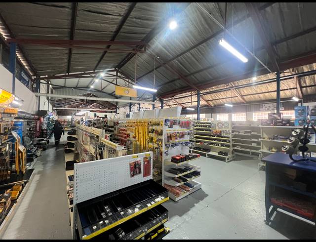 1,300M² FACTORY TO LET IN ALRODE SOUTH
